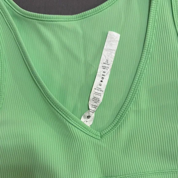 Lululemon Green Ribbed Women's Crop Tank Top - Picture 2 of 3